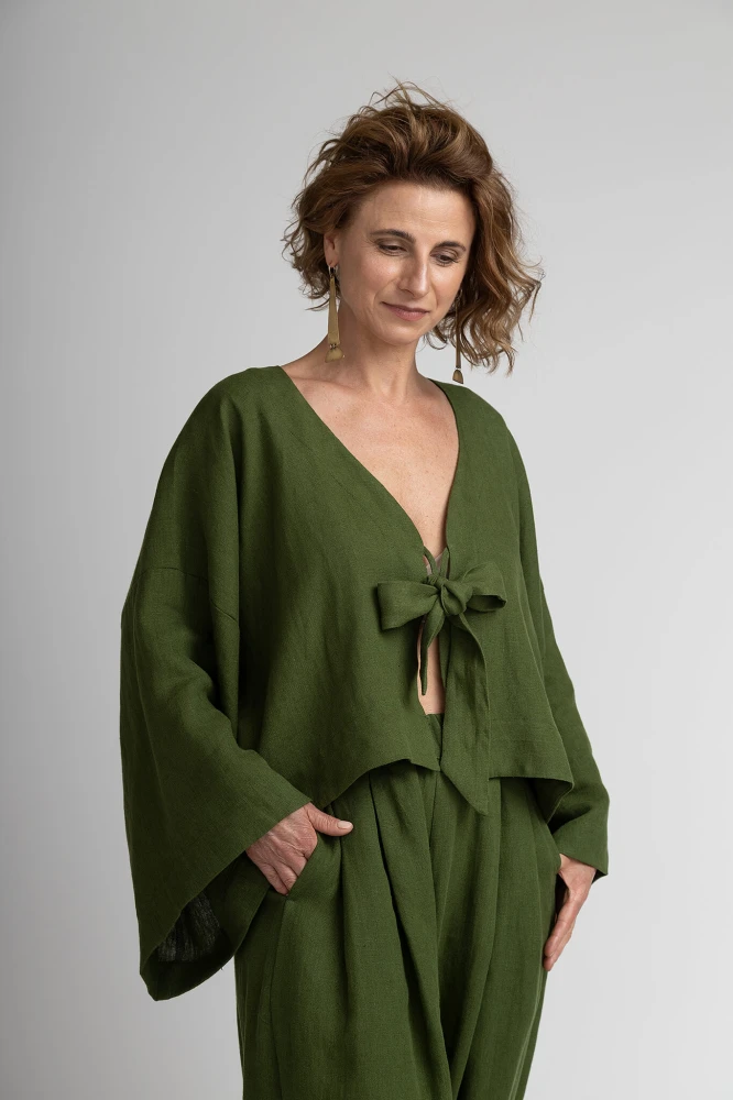 ZIELONE_kimono_przestrzen_obrocka.jpg
